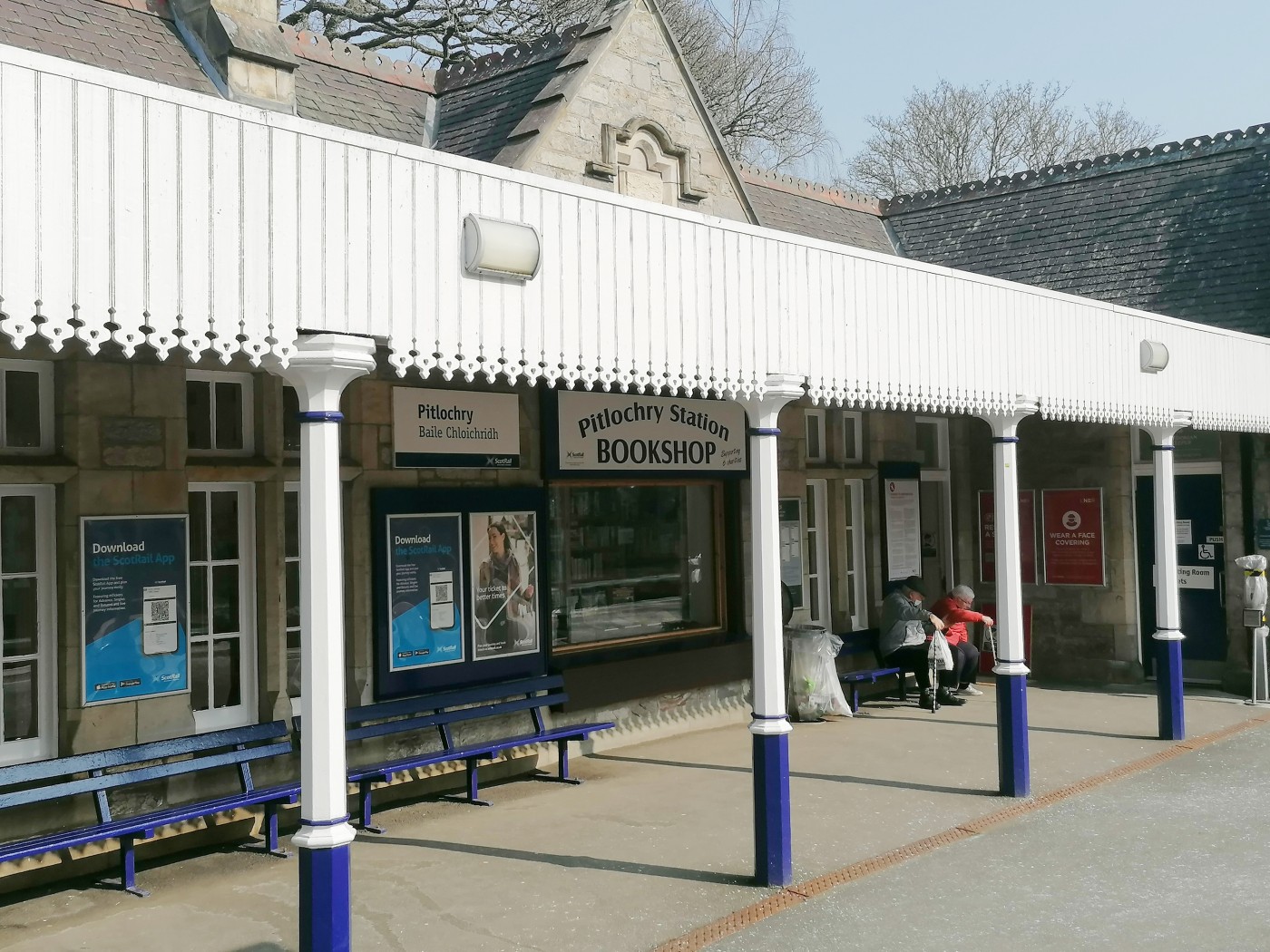 Pitlochry Station Bookshop