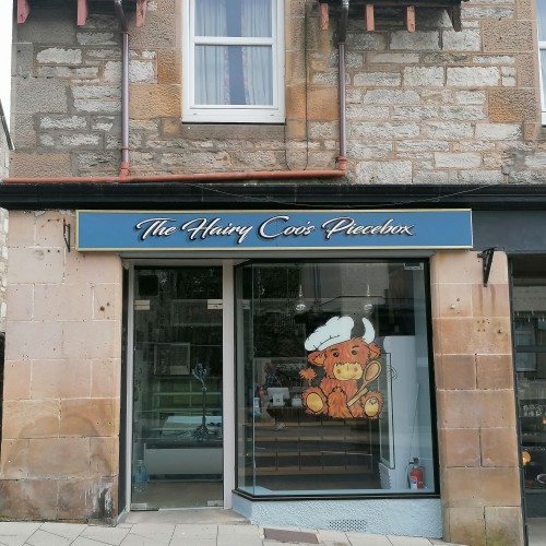 The Hairy Coo's Piecebox shop Pitlochry